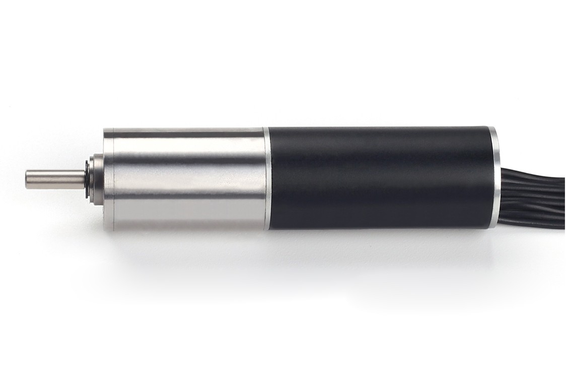 淺談空心杯電機和空心杯無刷電機的區(qū)別？哪個更具優(yōu)勢？